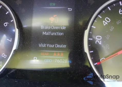 2022 Toyota Rav4 Xle Premium z USA, uszkodzony, nr VIN 2T3C1RFVXNW202638